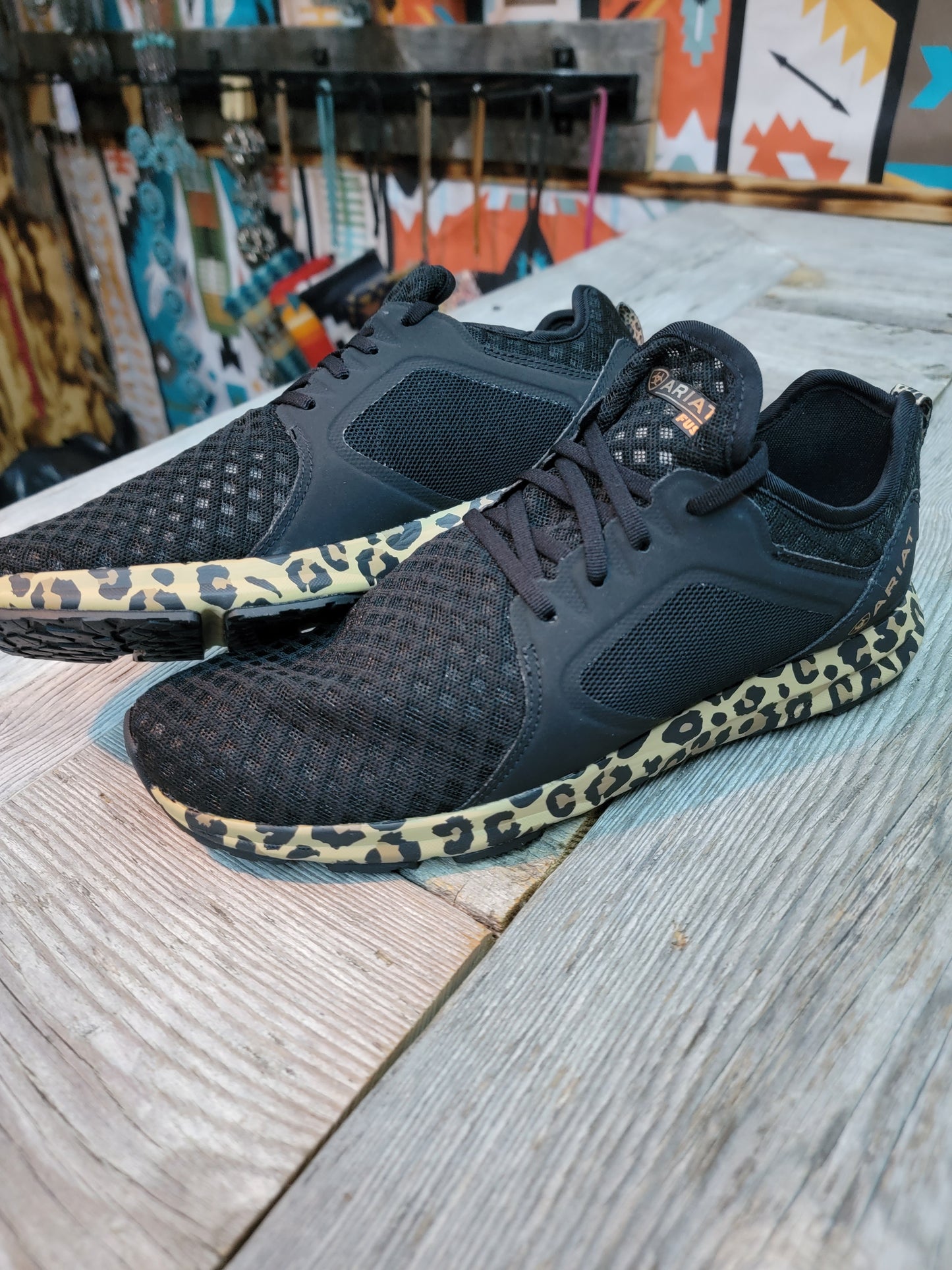 Ariat: Leopard Fuse