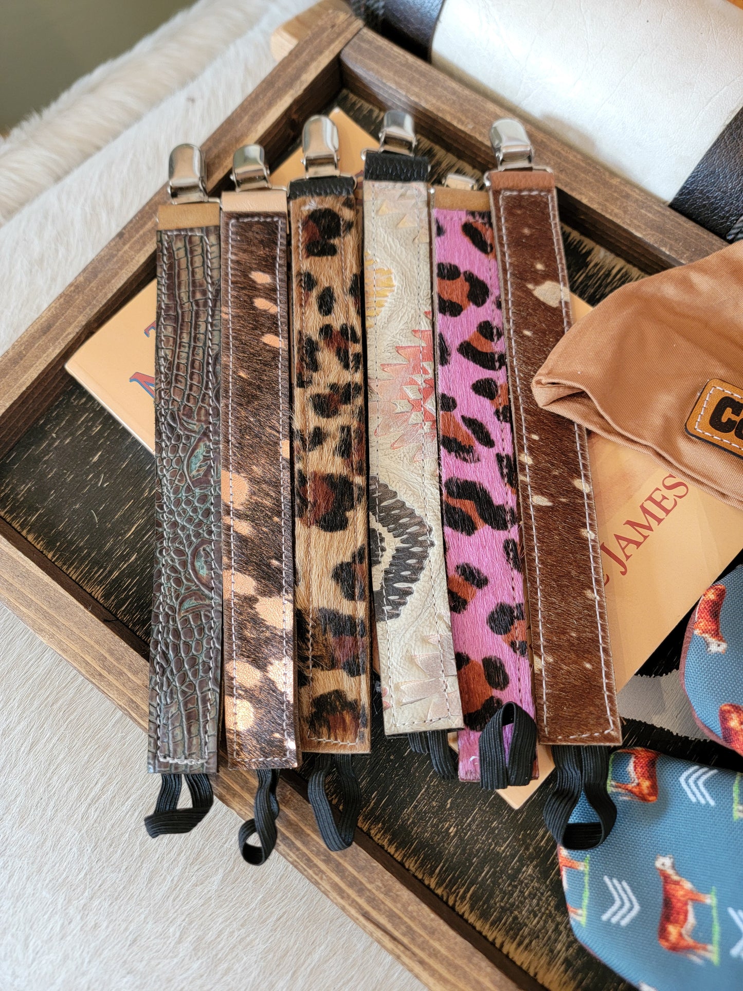 Cowhand Paci Clip