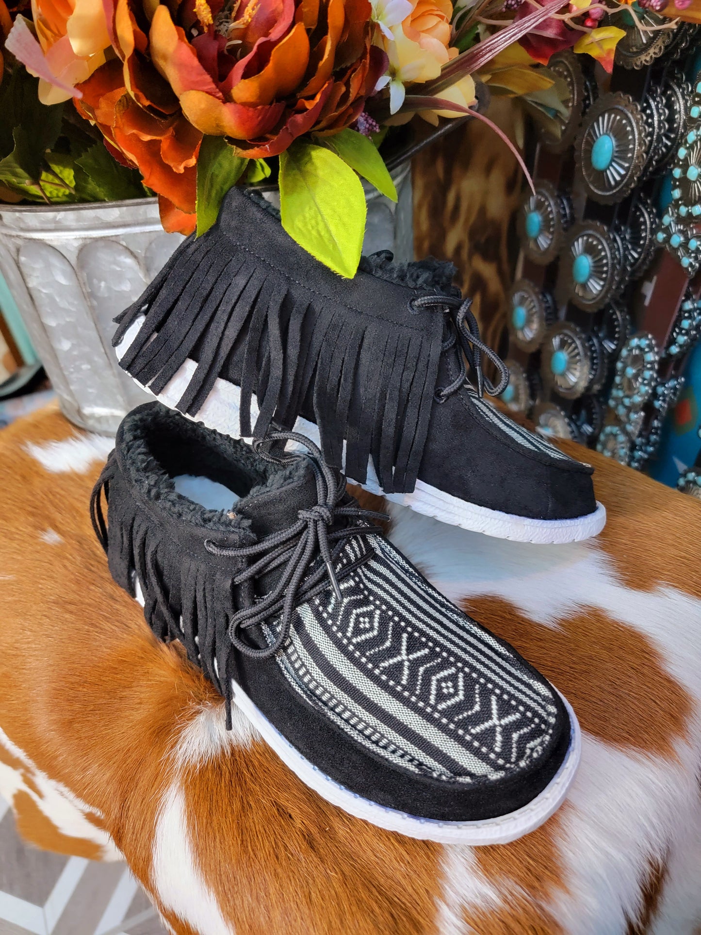 Sunrise Mocs (Black)