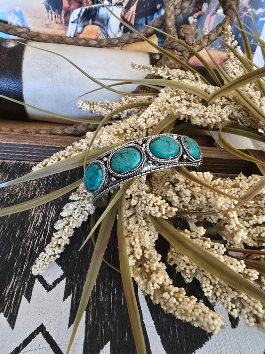 Streamlight Cabochon Bracelet